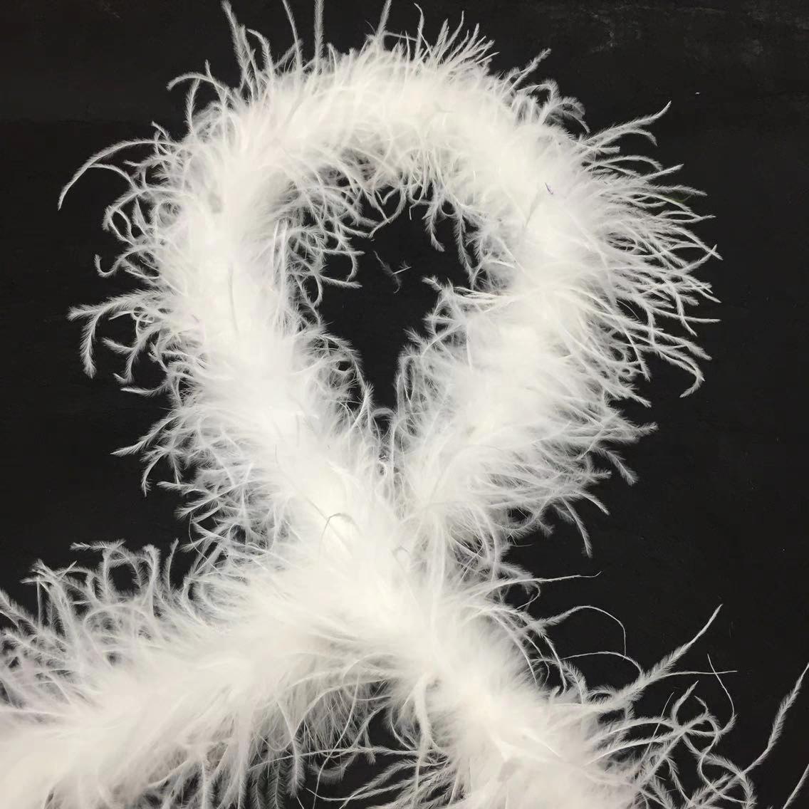 Boa en plumes d'autruche 1 pli de 2 mètres de long, bleu marine, gris, rose vif, noir, blanc, bordeaux, violet, turquoise, marron, vert