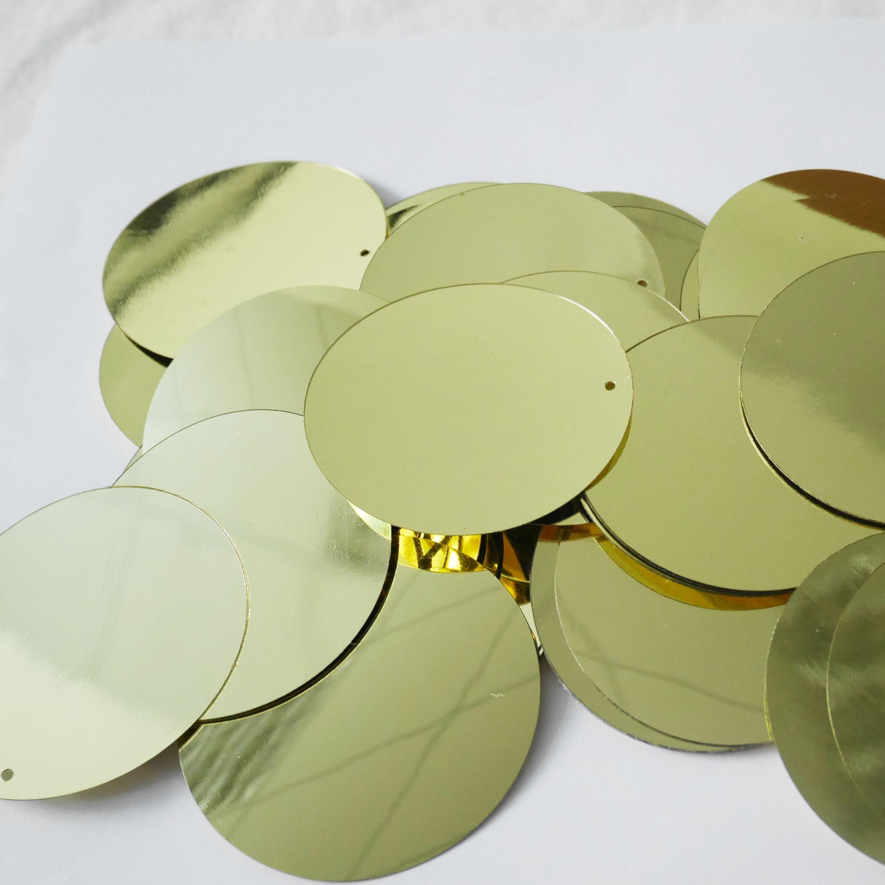 Paillettes rondes plates de 60 mm : plus de 600 pièces, couleurs personnalisées