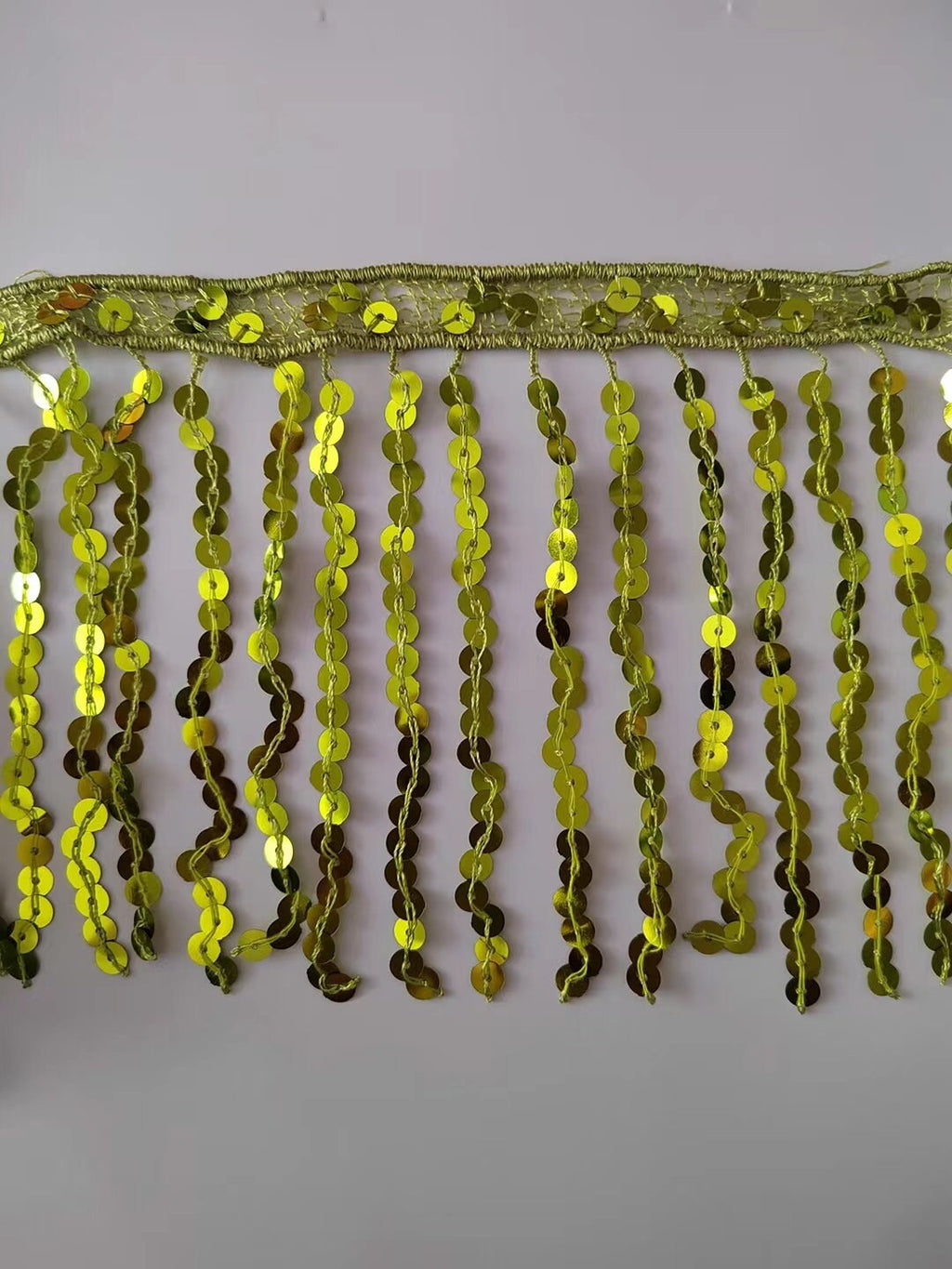 Frange à paillettes : 15 cm de large, 13,7 m