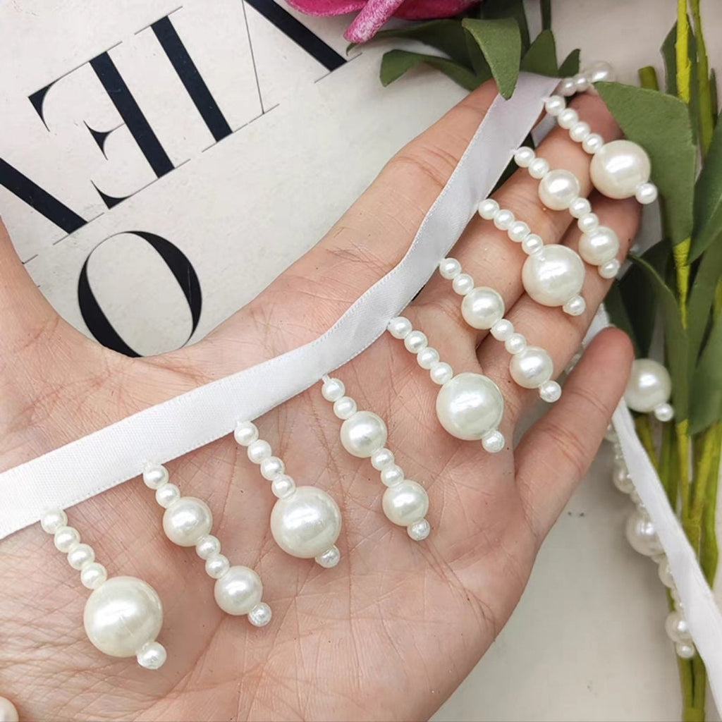 Frange faite main de 90 cm de long en perles de cristal et de nacre, pour abat-jour, robe ou rideau (à faire soi-même).