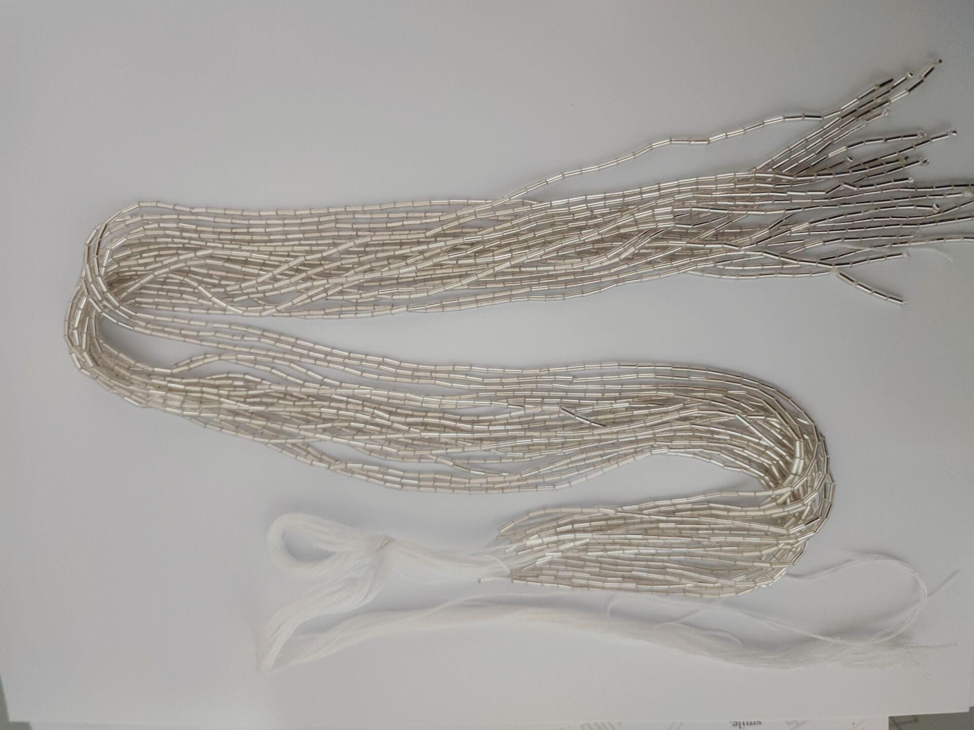 Op maat gemaakte, individuele kralenfranjes van 45 cm / 50 cm / 100 cm lang, in alle gewenste kleuren.