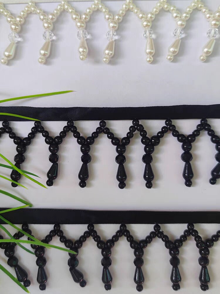 Handgemaakte kralenfranje van 90 cm lang en 4 cm breed, gemaakt van parels en kristallen, geschikt als lampenkapfranje, trouwjurkfranje of doe-het-zelf-franje.