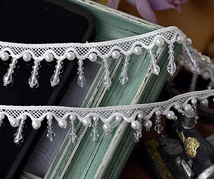 Handgemaakte franje van kristallen kralen, 1 meter lang en 2,8 cm breed, met parels en kant, geschikt voor jurken, kostuums, boetieks, handtassen, rokken, lampenkapfranje.