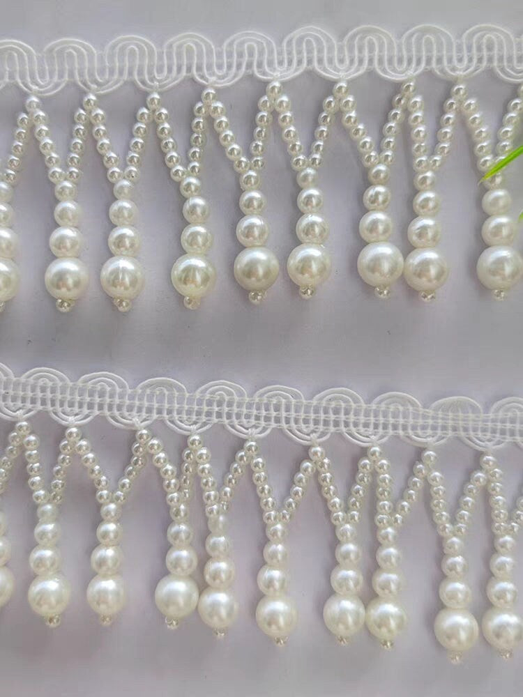 Handgemaakte parelkralenfranje van 90 cm lang en 4 cm breed, zwart, wit, lampenkapfranje, jurkfranje, DIY kralenfranje