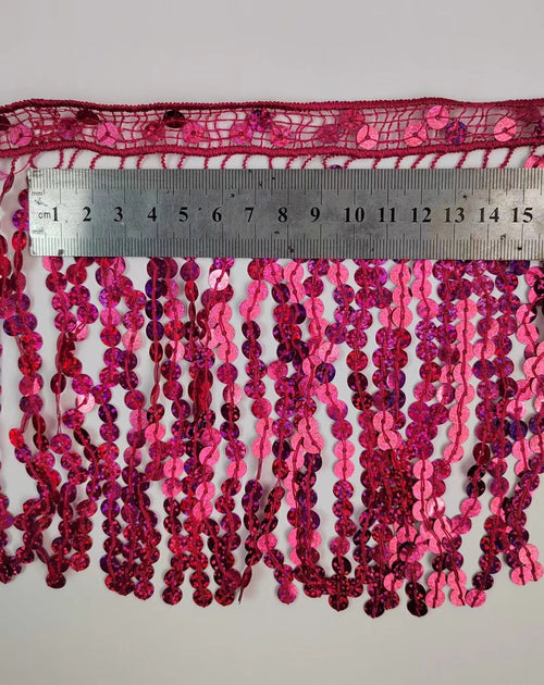 Frange à sequins lavables de 10 yards (9,14 m) et 15 cm de large, disponible en 72 couleurs différentes.
