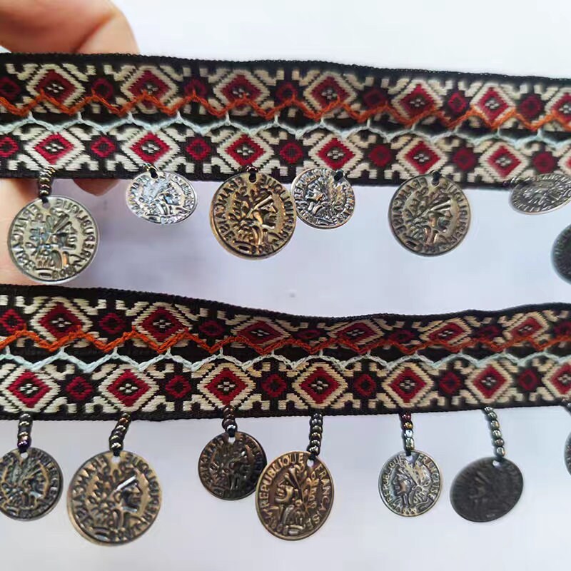 Handgemaakte franje van 90 cm lange antieke goud/bronskleurige metallic pailletten.