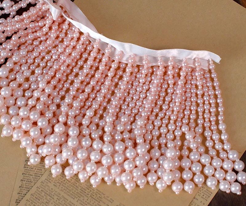 Handgemaakte kralenfranje van 90 cm lang en 10 cm breed met parels, verkrijgbaar in witte, roze, zwarte en gouden parels, geschikt als lampenkapfranje.