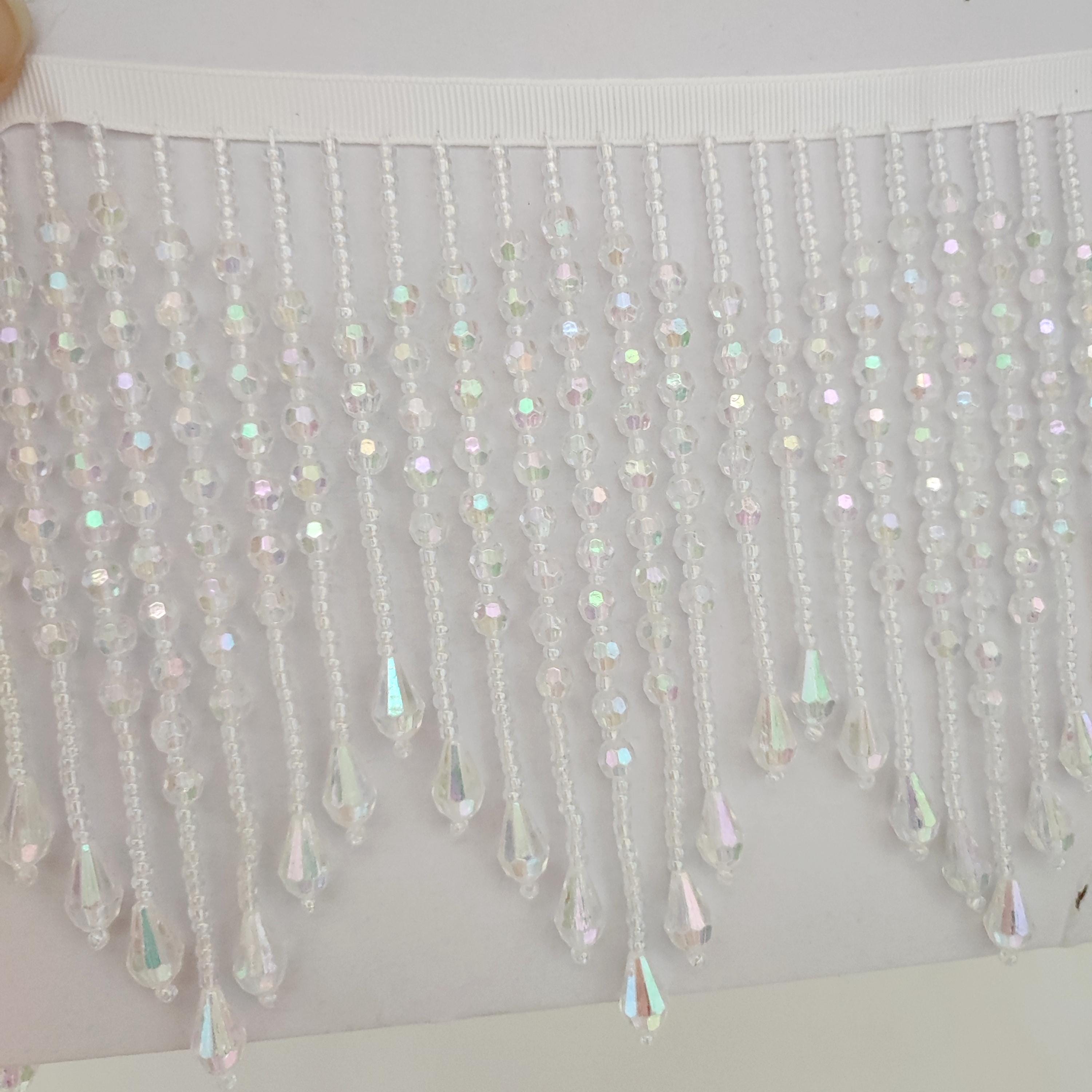 Franges perlées en perles acryliques à chevrons, 90 cm de long x 14 cm de large, pour robe, costume, rideau, abat-jour. Couleurs disponibles : AB transparent, or iris et couleurs personnalisées.