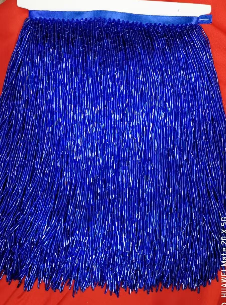 Frange perlée de perles tubulaires de 5 yards (4,47 m) et 30 cm de large, 30 cm de large, couleur or, argent, rouge, rose vif, orange, violet, noir, vert, bleu, rose.