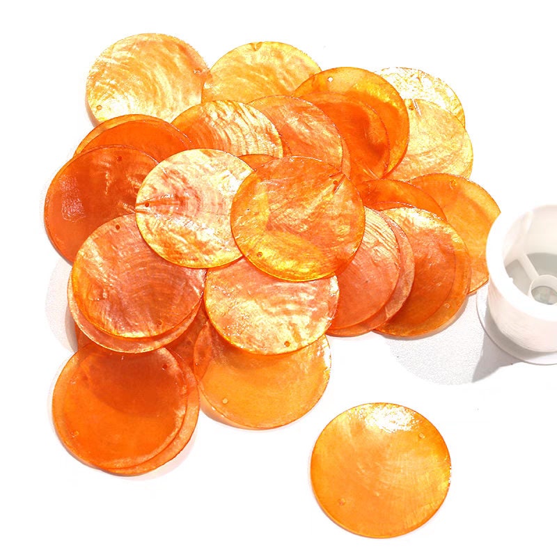 100 stuks 30 mm gekleurde natuurlijke parelmoer schelpschijven, paars, pruim, violet, felroze, rood, oranje, groen.