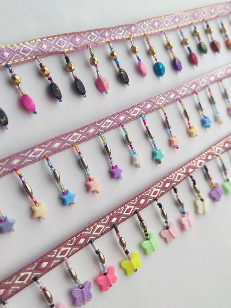 Handgemaakte schattige stervlinder van 90 cm lang en 2,5 cm breed, met kleurrijke kralen, kralenfranje, geschikt voor lampenkap, jurk of andere doe-het-zelfprojecten.