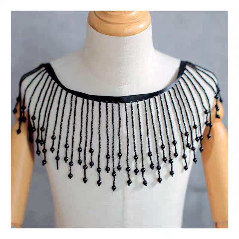 Frange faite main en perles et perles de rocaille : Bordure décorative rose (8 cm de large)