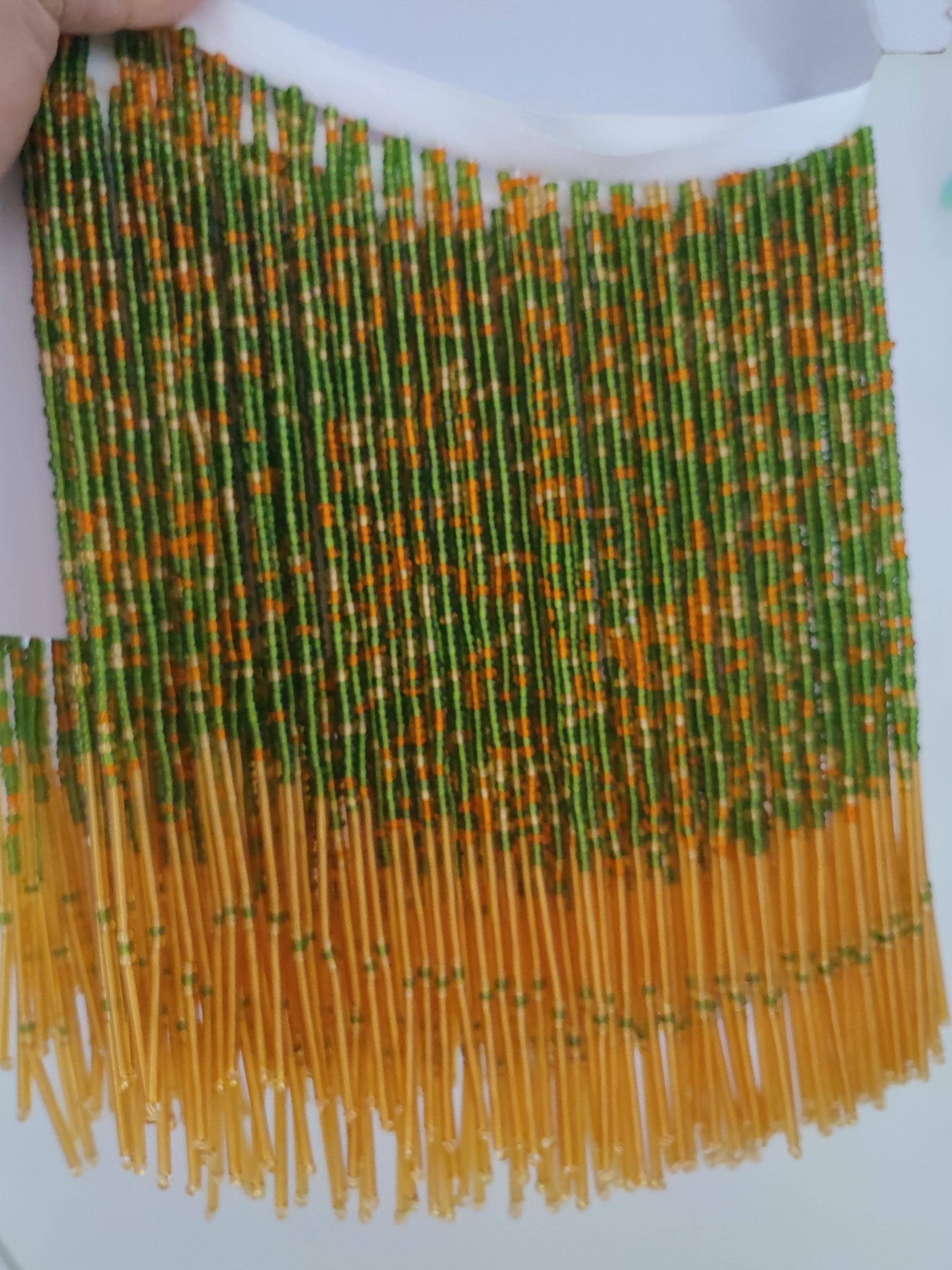 Handgemaakte franje van kralen in meerdere kleuren, 90 cm lang en 21 cm breed, geschikt als dansgordijn of lampenkap.