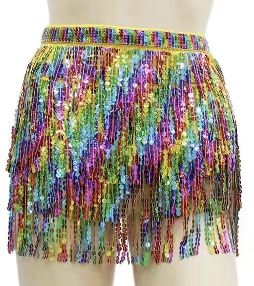 Bande tressée épaisse de 10 yards (9,14 m) et 6 pouces (15,24 cm) de large, à franges de sequins arc-en-ciel, couleurs variées.