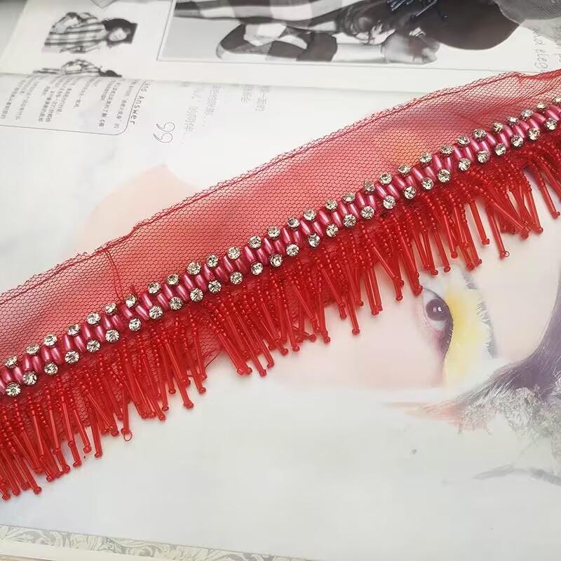 Handgemaakte kralenfranje: Goud, Zilver, Marineblauw, Rood - 90 cm