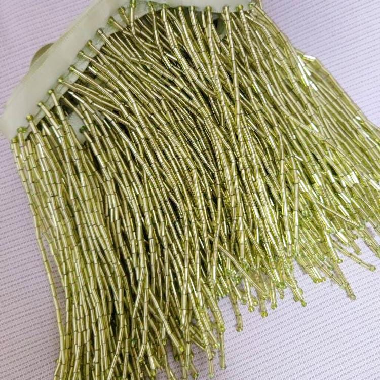 Kraaltjesfranje: 10 cm brede versiering voor kostuumjurken