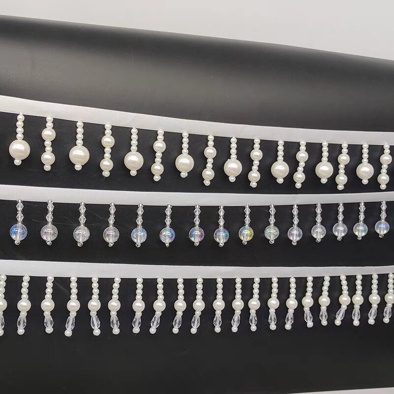 Frange faite main de 90 cm de long en perles de cristal et de nacre, pour abat-jour, robe ou rideau (à faire soi-même).