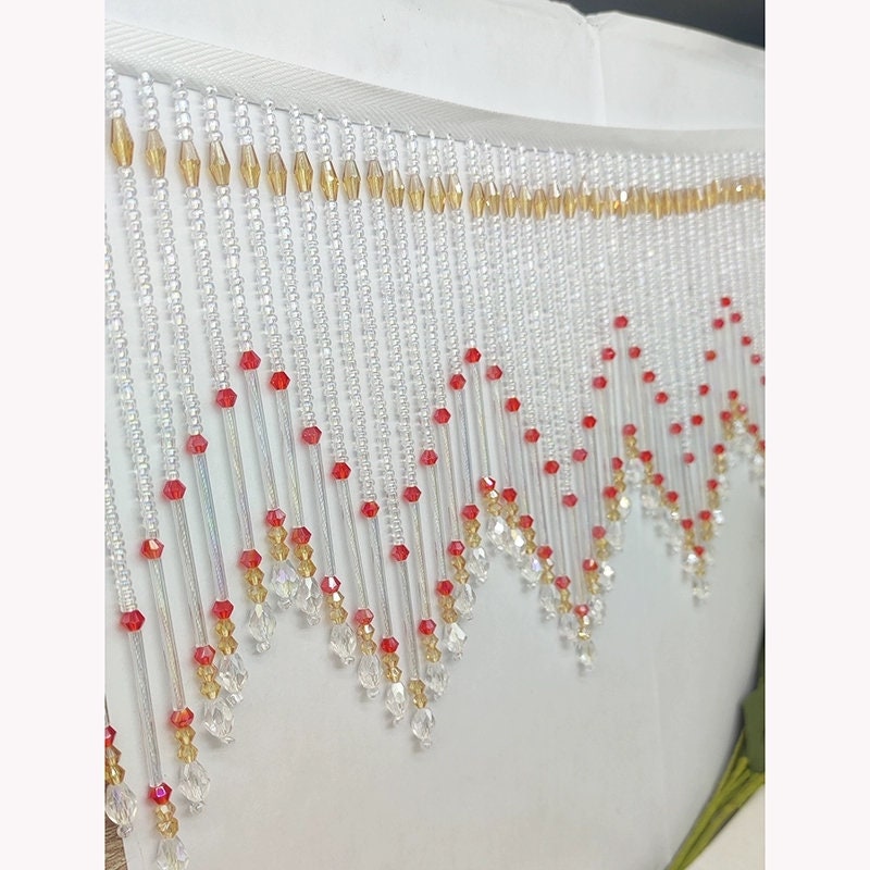 Frange perlée de 15 cm : perles de rocaille, perles de cristal, bordure d’abat-jour