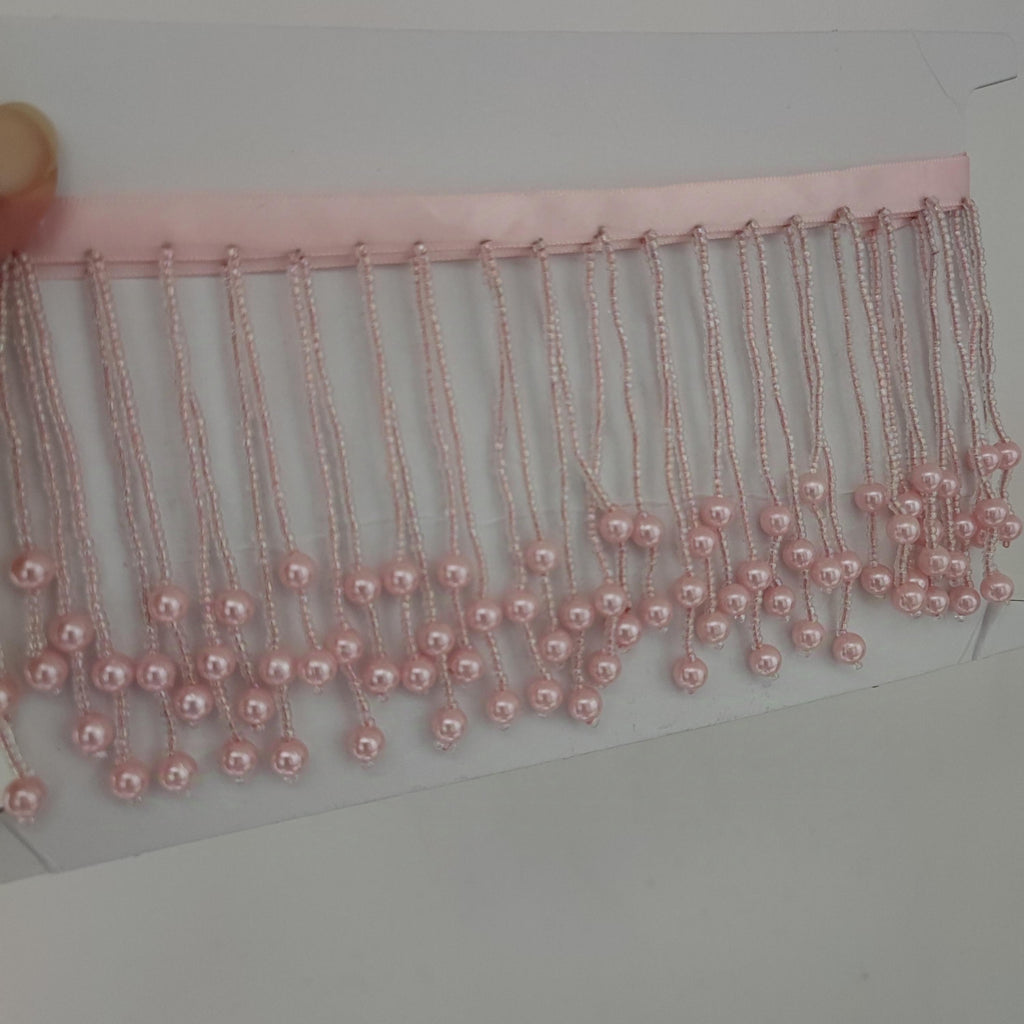 Frange faite main en perles et perles de rocaille : Bordure décorative rose (8 cm de large)