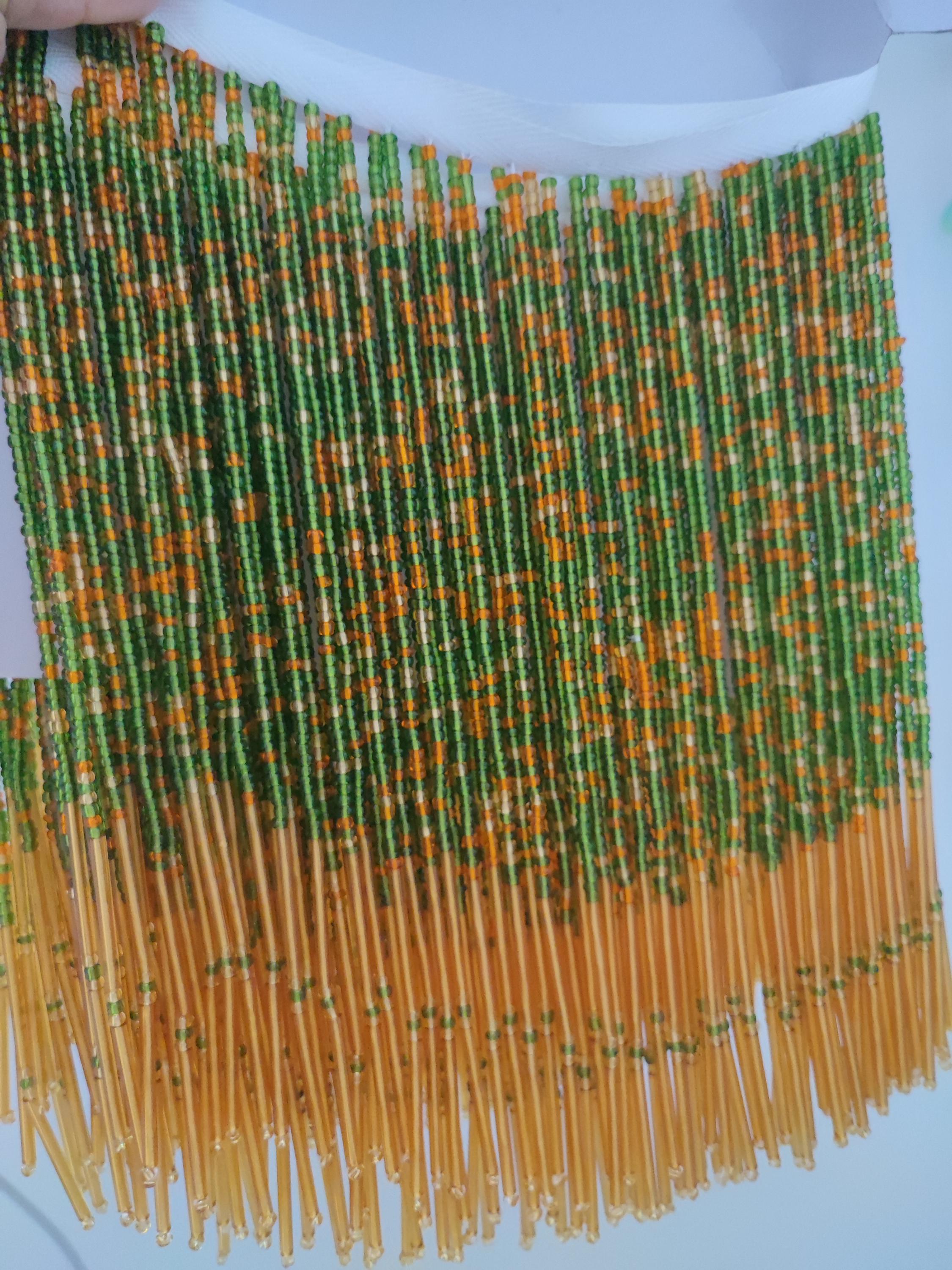 Handgemaakte franje van kralen in meerdere kleuren, 90 cm lang en 21 cm breed, geschikt als dansgordijn of lampenkap.