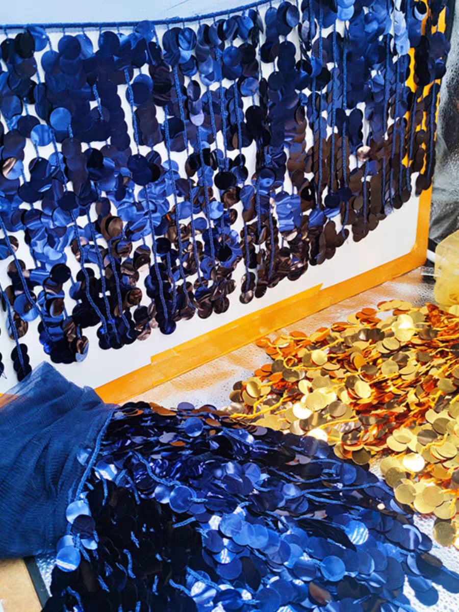 Paillettes perlées de 90 cm de long et 12 pouces de large, 18 mm, dorées et bleues.