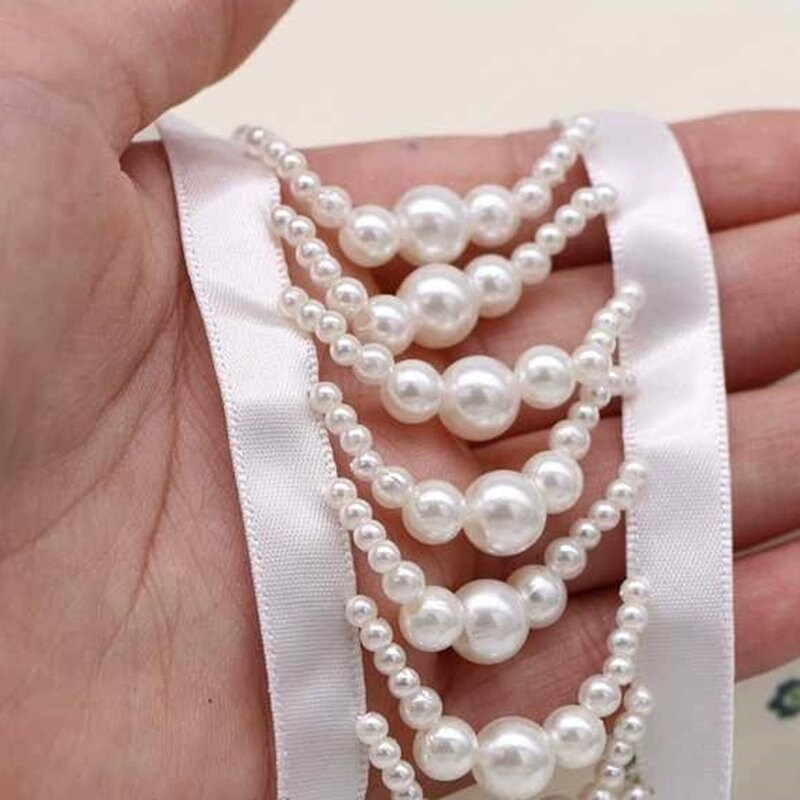 Franges perlées double face faites main, 90 cm de long, 6 cm de large. Idéales pour une robe, un abat-jour ou des créations artisanales.