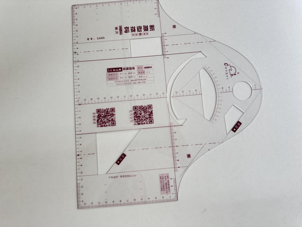 Basispatroon voor een topje, patroon voor een topje op ware grootte, doe-het-zelf naaipatroon, patroon voor een kleermaker