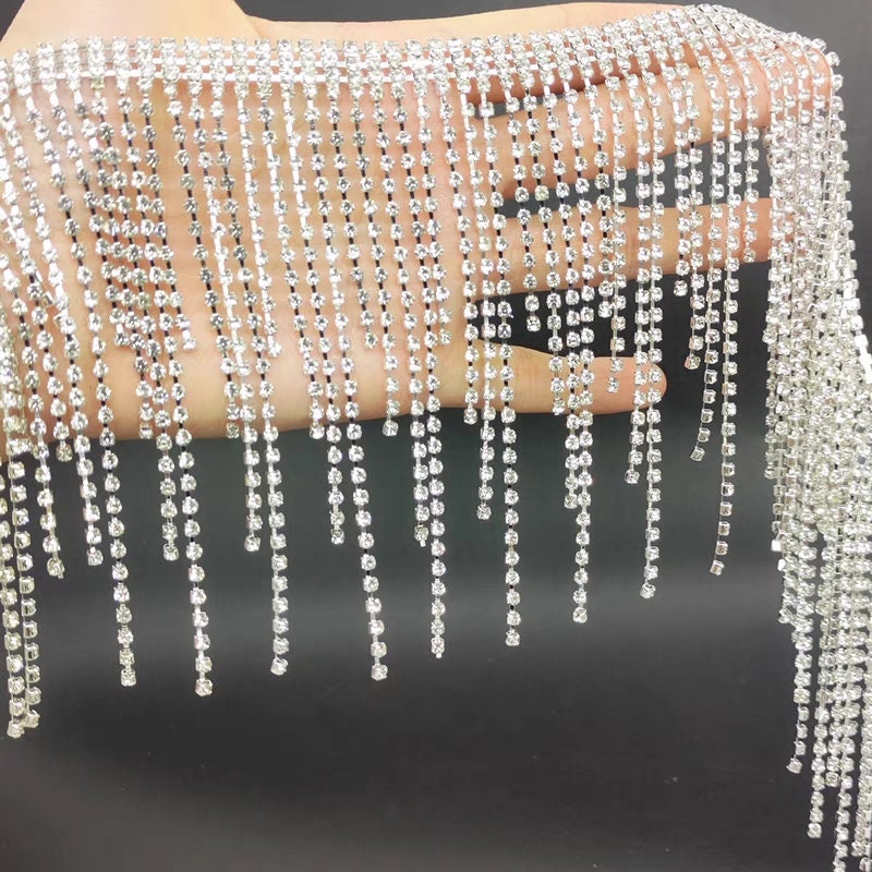 Handgemaakte 1 meter lange, 12 cm brede franje van transparante strass-steentjes voor lampenkappen, jurken, kostuums, doe-het-zelf naaiprojecten.