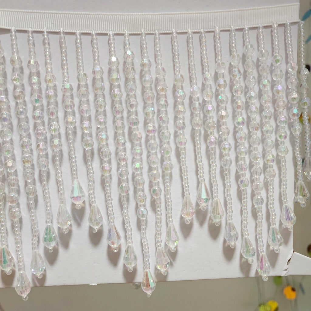 Franges perlées en perles acryliques à chevrons, 90 cm de long x 14 cm de large, pour robe, costume, rideau, abat-jour. Couleurs disponibles : AB transparent, or iris et couleurs personnalisées.