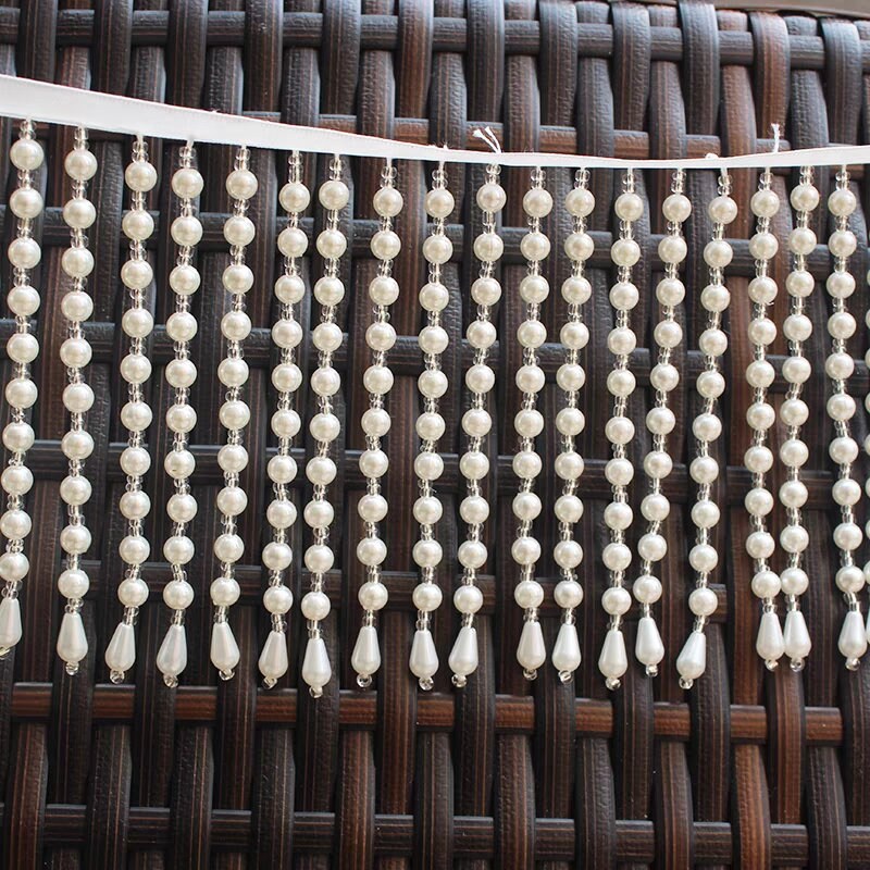 Frange de perles entièrement faite à la main, 90 cm de long x 11 cm de large, noire et blanche, pour abat-jour.